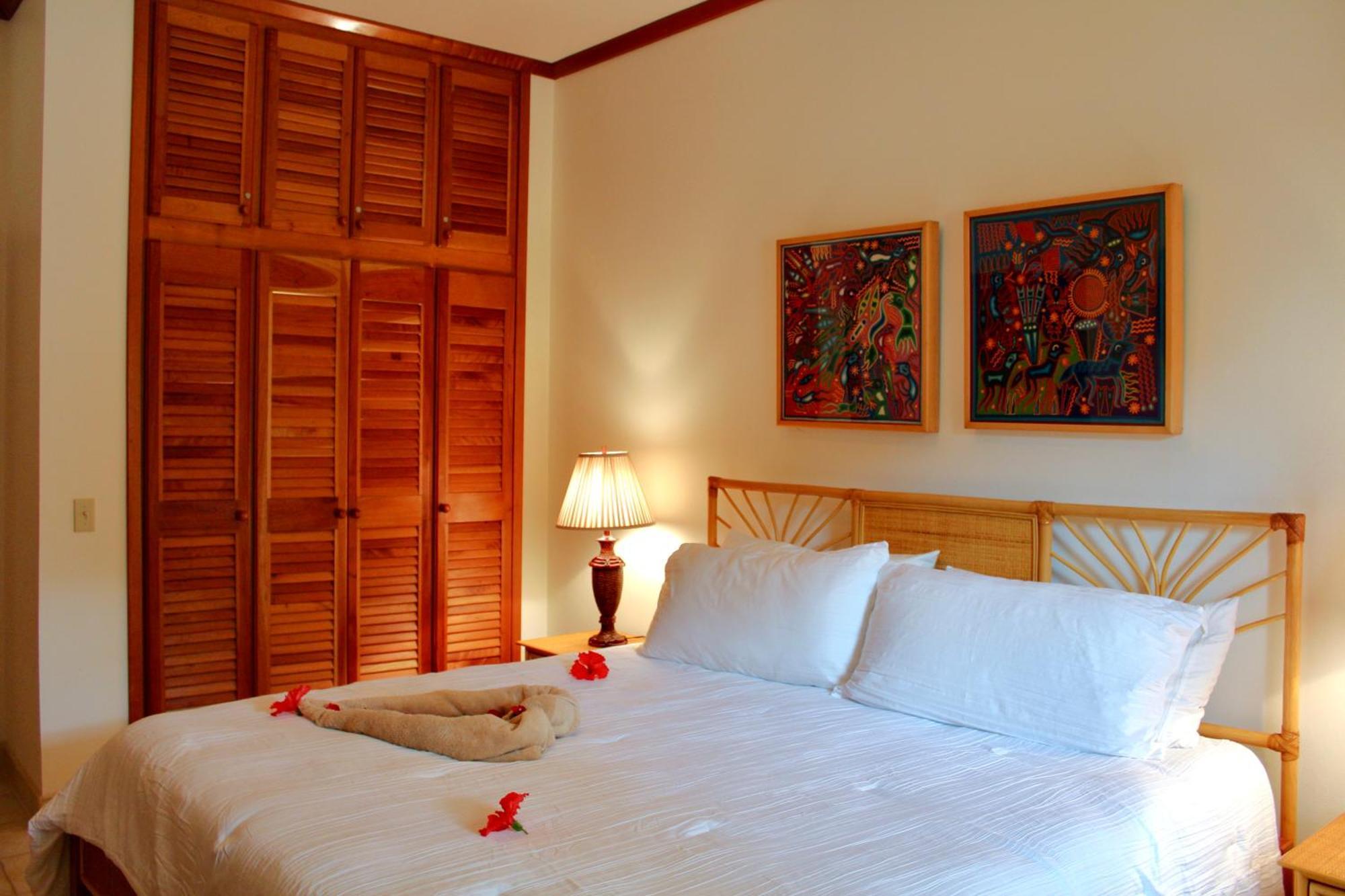Tara Del Sol Resort San Pedro  Zimmer foto